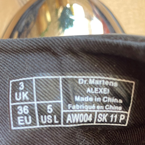 Dr. Marten “Alexei” Lace Up Shoes (Size 6-6.5) - Picture 9 of 9